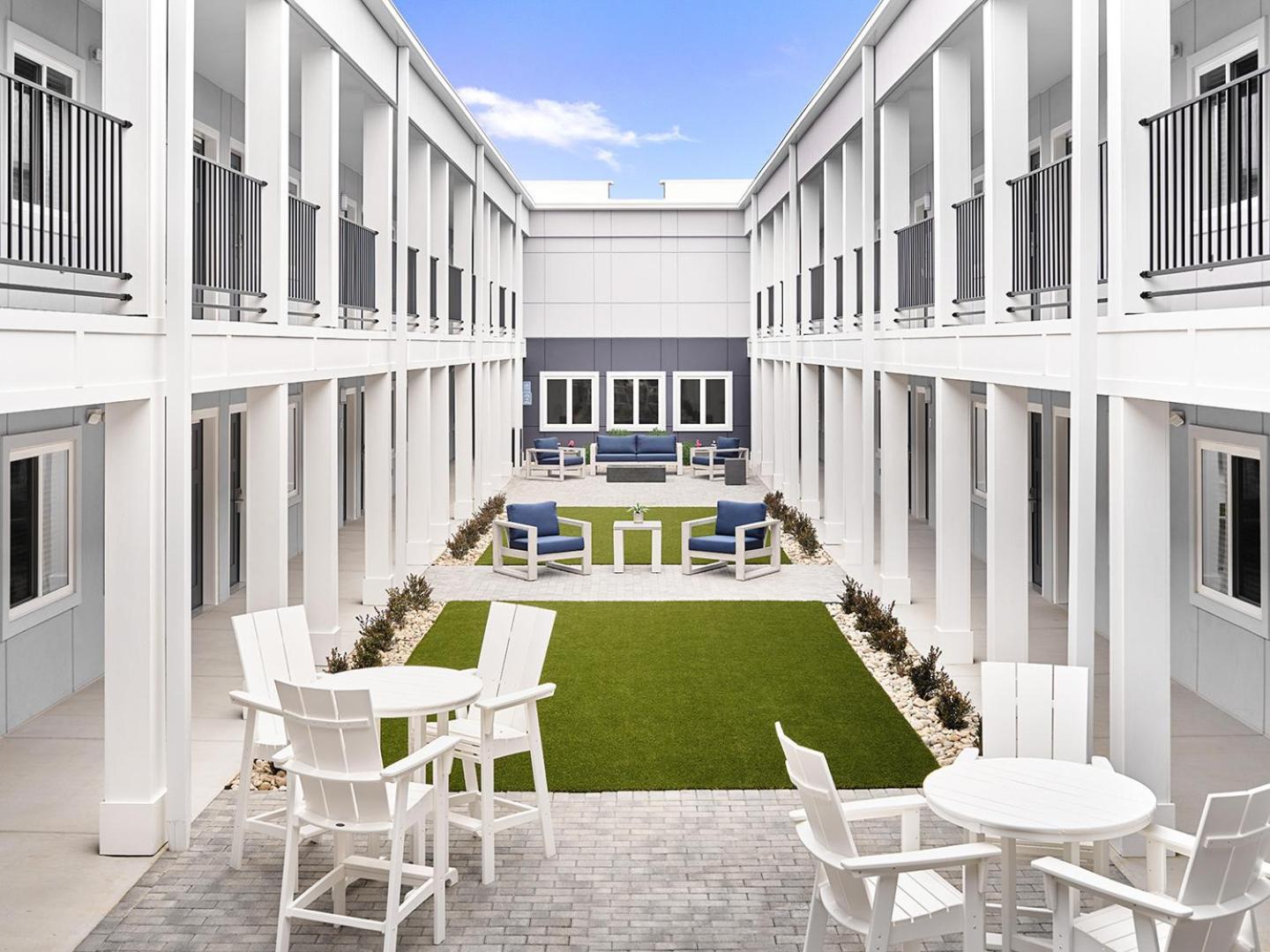 Stayapt Suites 阿瑟港 外观 照片