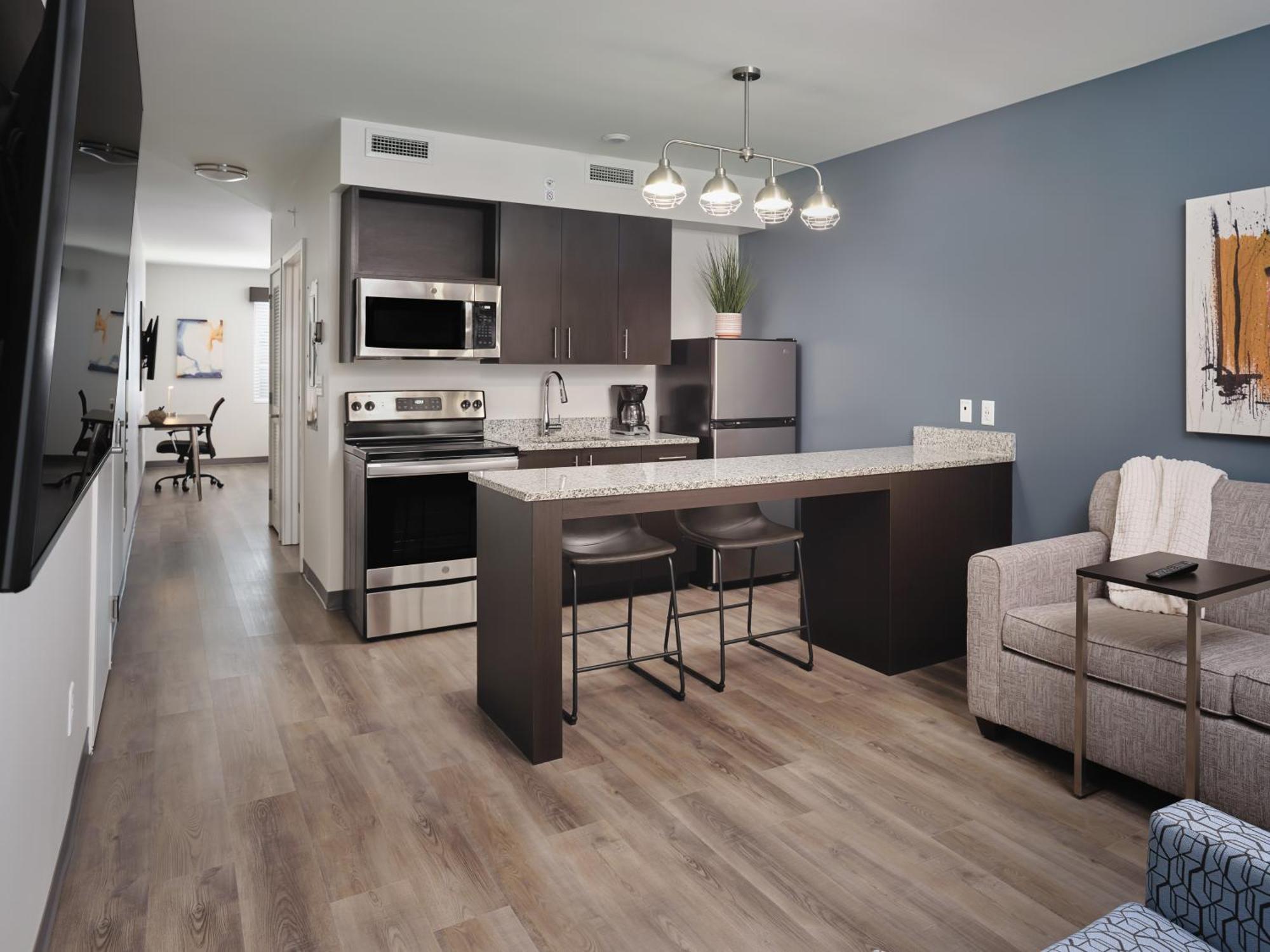 Stayapt Suites 阿瑟港 外观 照片