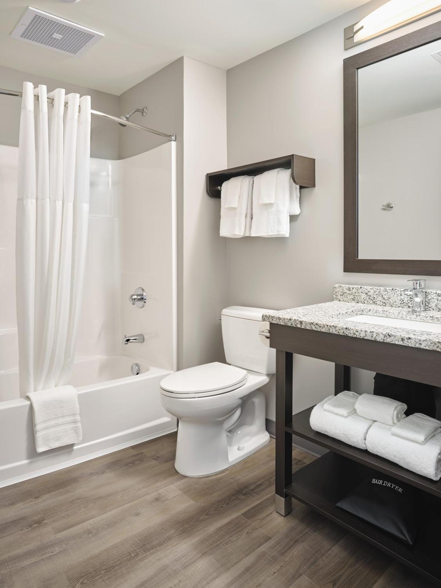 Stayapt Suites 阿瑟港 外观 照片